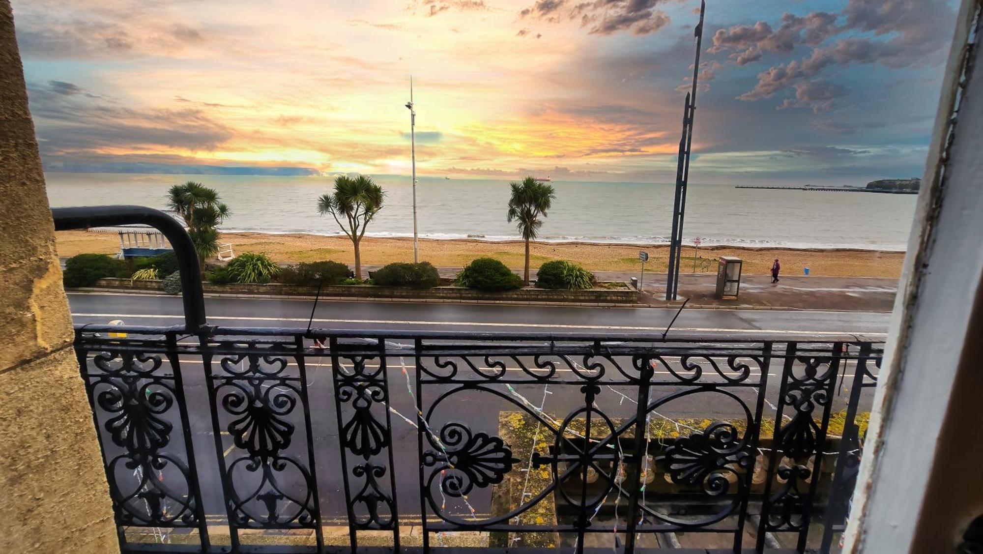 Carlton Hotel Weymouth Eksteriør bilde